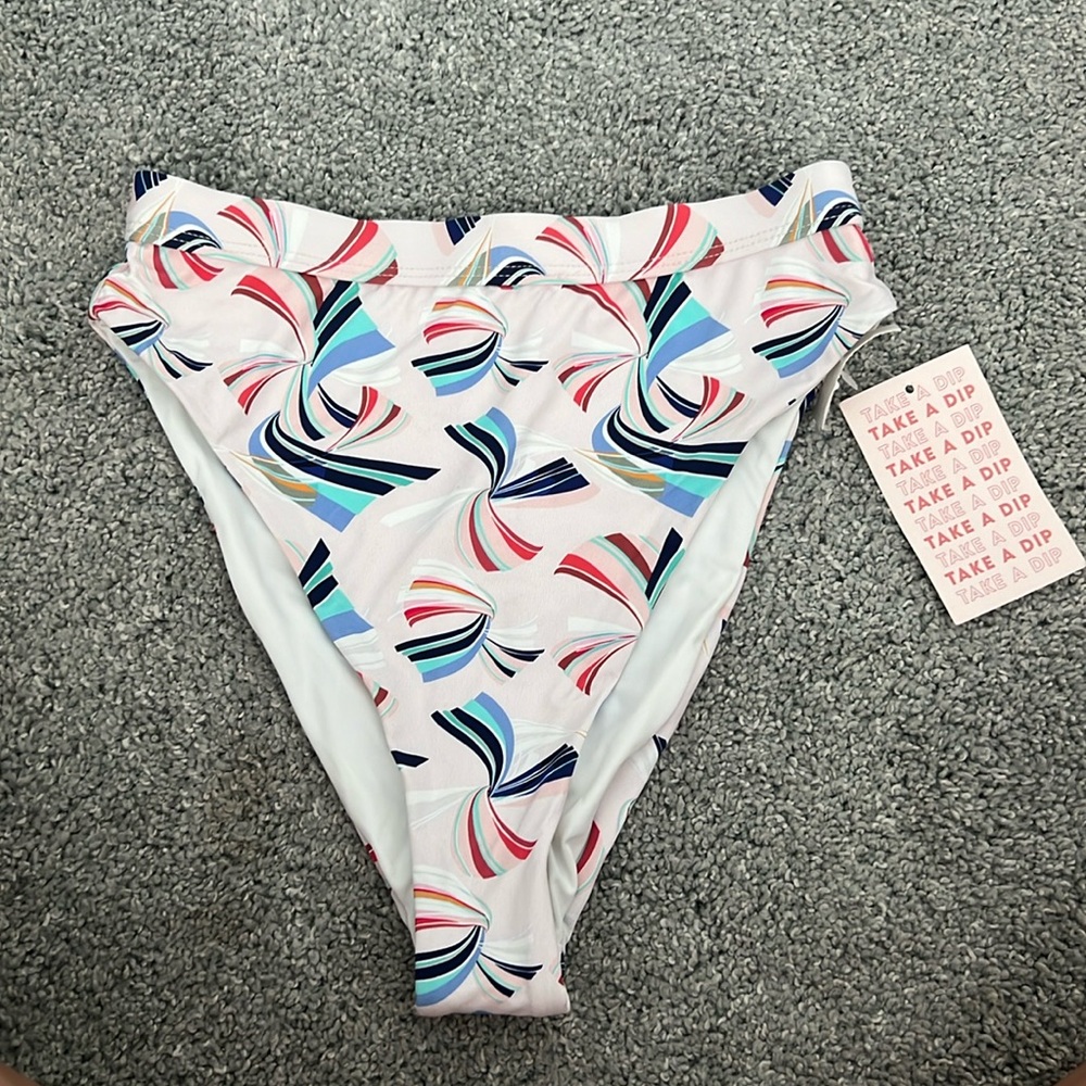 Dippin’ Daisy’s High Waist Cheeky Bottom